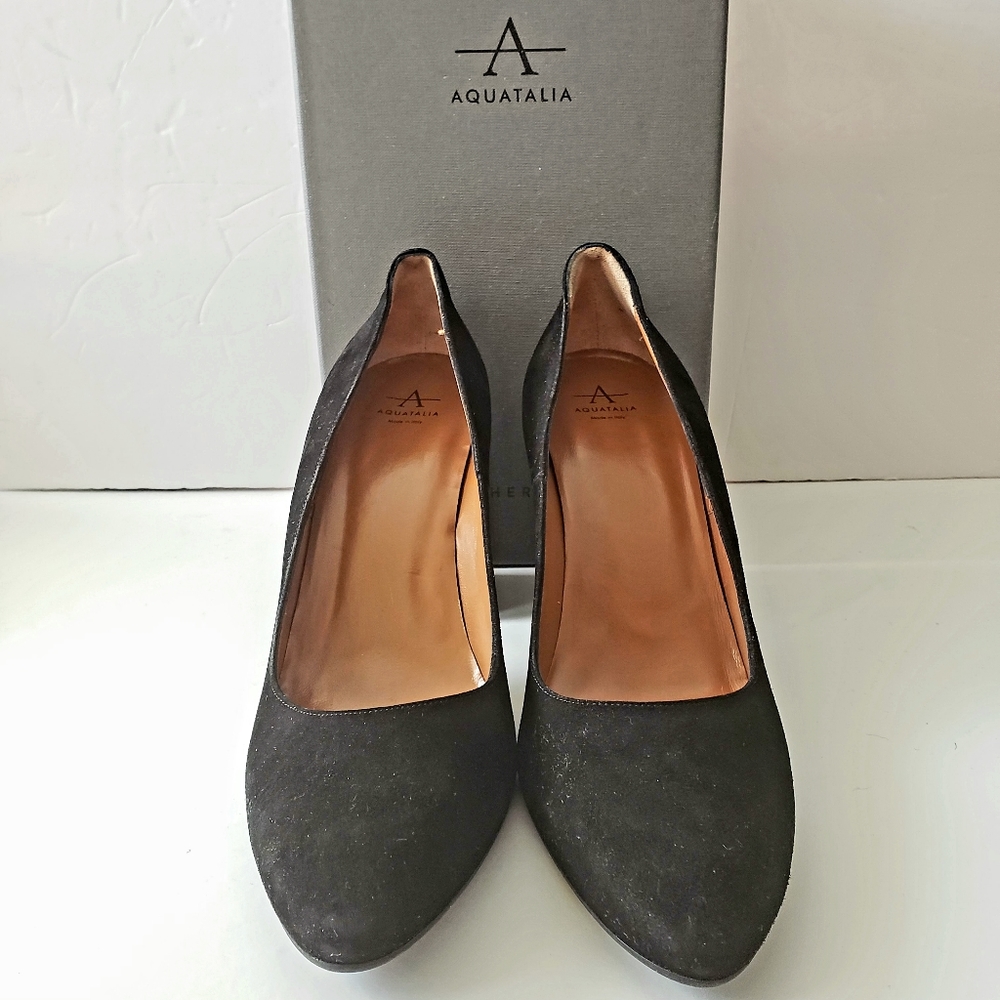 Aquaitalia Neely Solid Suede Pump - Picture 7 of 8
